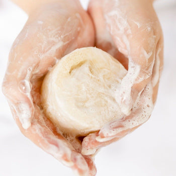 NATURAL LOOFAH SOAP · WILD MINT